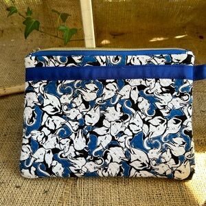 Carolina Herrera Neiman Marcus Makeup Bag Pouch Elephant Print 8.5” x 6.5”